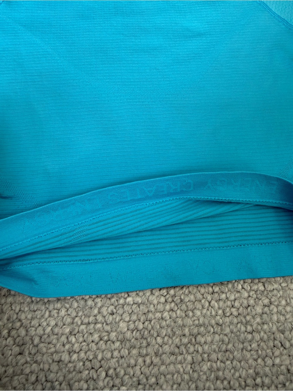 Lululemon light blue Cropped Short Sleeved Swiftly Tech Top size 4 - Picture 5 of 5